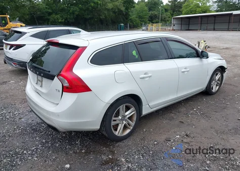 2015 Volvo V60 T5 Premier from USA, damaged, VIN YV140MEB8F1188282